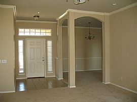 Deer Creek Schools - 3bd/2ba in Edmond, OK (Photo 2 of 7)