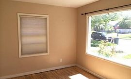 Nice 4 Bedroom 2 Bath Home in Great Sugar House in Salt Lake City, UT (Photo 3 of 7)