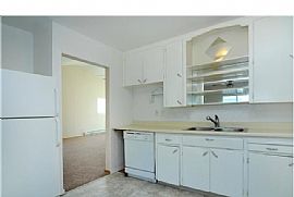 Beautiful 3 Bedroom Home For Rent in Aurora, CO (Photo 3 of 10)