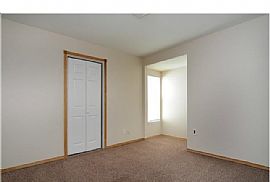 Beautiful 3 Bedroom Home For Rent in Aurora, CO (Photo 7 of 10)