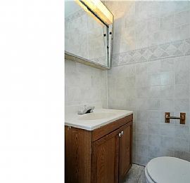 Beautiful 3 Bedroom Home For Rent in Aurora, CO (Photo 9 of 10)