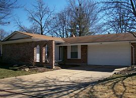 Clean 3 Bedroom,2.5 Bath Home in Ballwin, MO