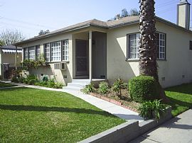 1 Bedroom in Glendale Triplex in Glendale, CA