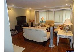 Spacious Home in Tujunga, CA (Photo 5 of 8)