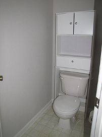 This 3br 2bth in Orange Park Has Laminate Wood Flooring in Orange Park, FL (Photo 8 of 8)