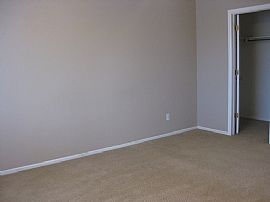 Nice 5 Bedroom, 2.5 Bathroom, 2093 Square Foot Two Story Home in Highlands Ranch, CO (Photo 6 of 10)