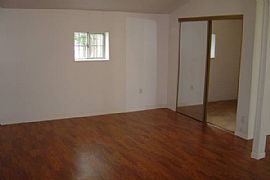 3 Br / 1ba 1700ft2 House Available Now in Columbus, OH (Photo 5 of 12)