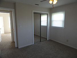 Very Nice Home in Quiet Neighborhood in Franklin, VA (Photo 6 of 12)