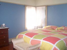 4 Bedroom Family Home in Sacramento, CA (Photo 4 of 5)