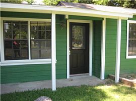 Comfortable 3 Bed Plus 2 Bath Available Don'T Miss It ! in Texas City, TX