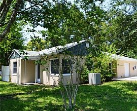  Cute 3 Bedroom, 2-Bath House in Orlando, FL