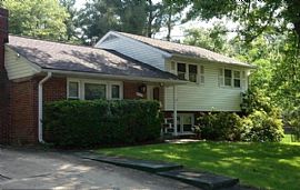  4 Bedroom Home on Corner Lot in Springfield, VA