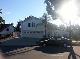 Beautiful and Spacious 4 Bedroom Pool Home in Upland, CA