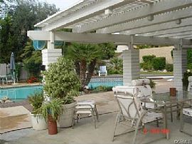 Beautiful and Spacious 4 Bedroom Pool Home in Upland, CA (Photo 9 of 9)