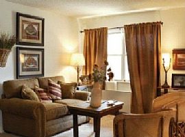 1br Apartment Home with Must See Closet!! in Kansas City, MO (Photo 6 of 7)