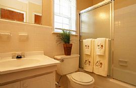 1 Bedrooms Apartments Homes in Charlotte, NC (Photo 4 of 11)