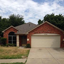 This Adorable 3 Bedrooms, 2 Baths, and a 2 Car Garage in Cedar Hill, TX