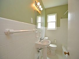 Fully 4bedroom and 2 1/2 Bath Remodeled in Move In in Cincinnati, OH (Photo 5 of 6)