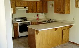 Clean 3 Bedroom Town-Home Located in The Southern Part  in Blaine, MN