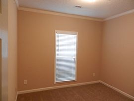 Video Tour! Recently Renovated, Vaulted Ceilings in Newnan, GA (Photo 9 of 12)