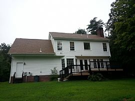 Davmar Ln --Wonderful Rental Home! in Fredericksburg, VA (Photo 11 of 12)