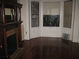 Beautiful 3 Bedroom Apt on Brown Stone House  in Albany, NY (Photo 2 of 5)