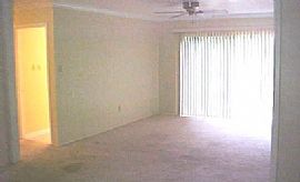 Single Family Home in Savannah, GA (Photo 4 of 6)