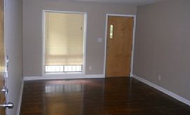 Newly Renovated Bungalow Conveniently Located Near in Atlanta, GA (Photo 2 of 4)