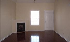 Beautiful Condo in a Great Location in Clarksville, TN