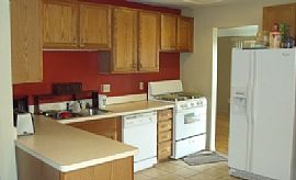 Great Updated 3 Bedroom 2 Bath Home in Warren Close to Elementa in Warren, MI