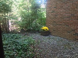 2br/ 2bth Attactive Condo - Only $2,000 - 1100 Sq. Ft in Norwalk, CT (Photo 4 of 6)