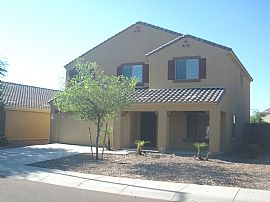  	superb 4x2.5 in Riata West, All Appliances, 3 Car Garage!  in Buckeye, AZ