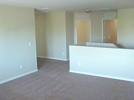  	superb 4x2.5 in Riata West, All Appliances, 3 Car Garage!  in Buckeye, AZ (Photo 5 of 12)