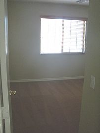  	superb 4x2.5 in Riata West, All Appliances, 3 Car Garage!  in Buckeye, AZ (Photo 9 of 12)