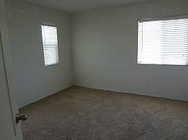 Immaculate - Ready Now - Reduced - Hurry, Hurry! in Victorville, CA (Photo 10 of 12)