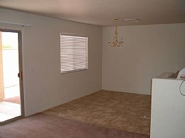 This Home Has a Lot to Offer  in Phoenix, AZ (Photo 2 of 6)