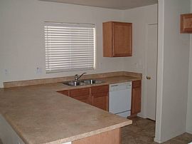 This Home Has a Lot to Offer  in Phoenix, AZ (Photo 4 of 6)