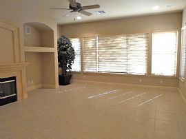 Gorgeous 3bed + Den 3car Garage with Pool, Estrella Mountain Ra in Goodyear, AZ (Photo 5 of 12)