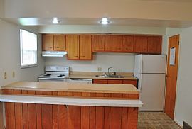 2 and 3 Bedroom Plaza Drive Luxury Townhomes in Circleville, OH (Photo 7 of 11)