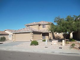 Roomy 4x2 Buckeye Home. Large Loft and All Kitchen Appliances!  in Buckeye, AZ