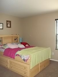 Upgraded Lots of Space! 4x2.5, Granite, Island and Rv Gate  in Tolleson, AZ (Photo 10 of 12)