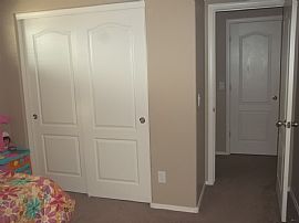 Upgraded Lots of Space! 4x2.5, Granite, Island and Rv Gate  in Tolleson, AZ (Photo 9 of 12)