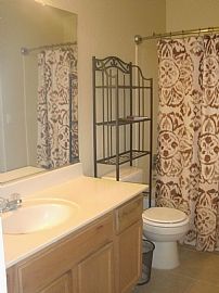  	warm and Inviting 4x2 Phoenix Home. All Appliances Included!  in Phoenix, AZ (Photo 7 of 12)