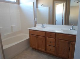 Pristine 3x2 Buckeye Home. Rv Gate and All Appliances Included! in Buckeye, AZ (Photo 11 of 11)