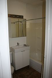 Center Square 2 Br+ Parking in Albany, NY (Photo 4 of 6)