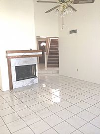  	bright 3x2.5 Two-Story Conveniently Located at Val Vista and  in Gilbert, AZ (Photo 6 of 12)