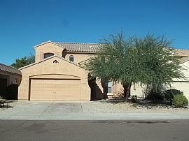 Bright 5 Bedroom, 1 Guest Bed Downstairs! New Carpet and Lots of in Laveen, AZ