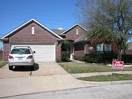 4 Bedrooms,  Katy, Fry Rd – Beautiful!like a Model Home! in Katy, TX