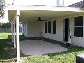 4 Bedrooms,  Katy, Fry Rd – Beautiful!like a Model Home! in Katy, TX (Photo 7 of 8)