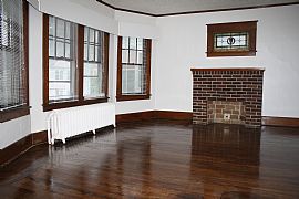 Large 3 Bedroom Apartment-Walk to Albany Med/law/pharm in Albany, NY